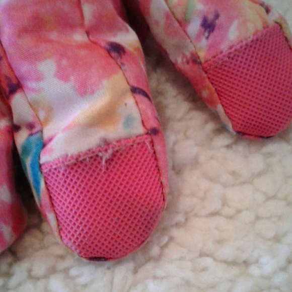 🌺 Like New Girl's Thinsulate Waterproof Gloves - Picture 13 of 13